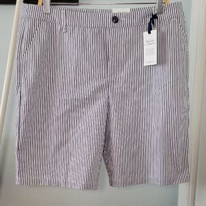 Croft and Borrow Perfectly Slimming Bermuda Mid Rise Shorts NWT sz 16